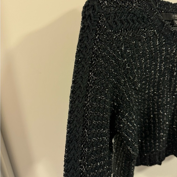 Guess cropped sweater - Picture 10 of 13